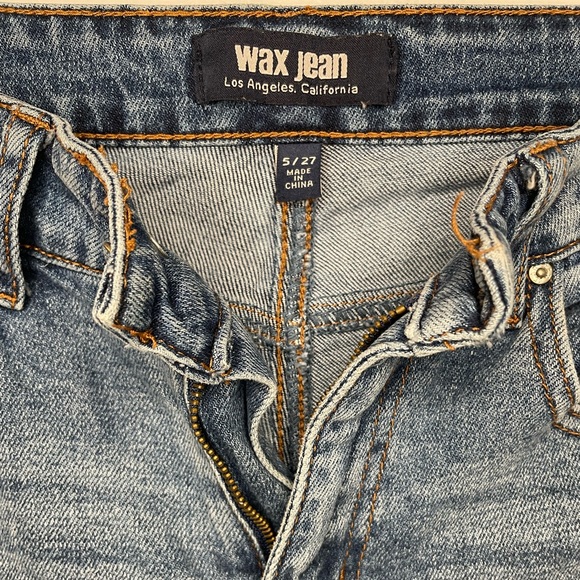 Wax Jean Medium Wash Roll Cuffed Capri Jean Size US 5 / 27 - Picture 2 of 6